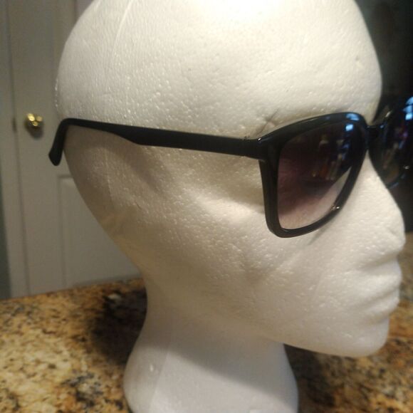 Geoffrey Beene 1GBS Tortoise 55 16 135 mm Black Plastic Sunglasses - Picture 3 of 14